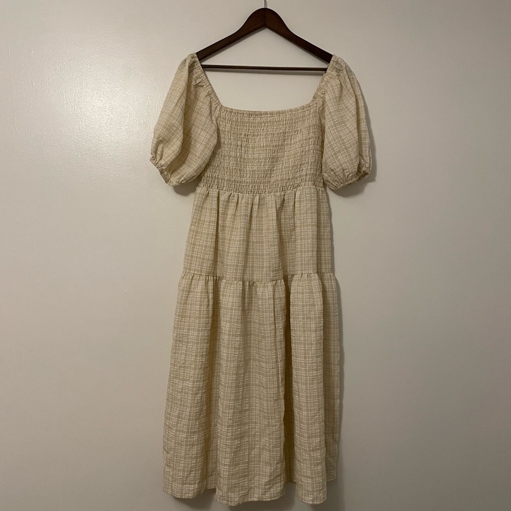 SHEIN Beige Yellow and White Plaid Smocked Puff Sleeve Maxi Sundress Large